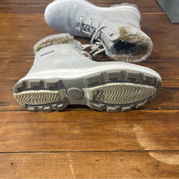 Women's Gray Winter Boots 6W - Picture 4 of 7